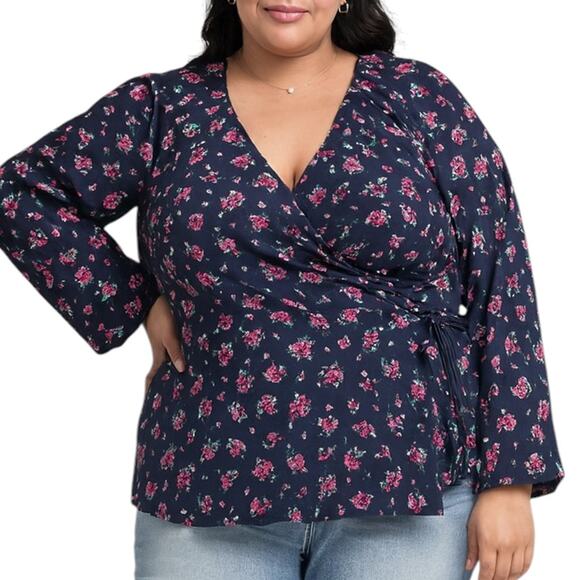 Old Navy Wrap Top Floral Cottage Dark Academia Boho Prairie Romantic Black 4X - Picture 1 of 9
